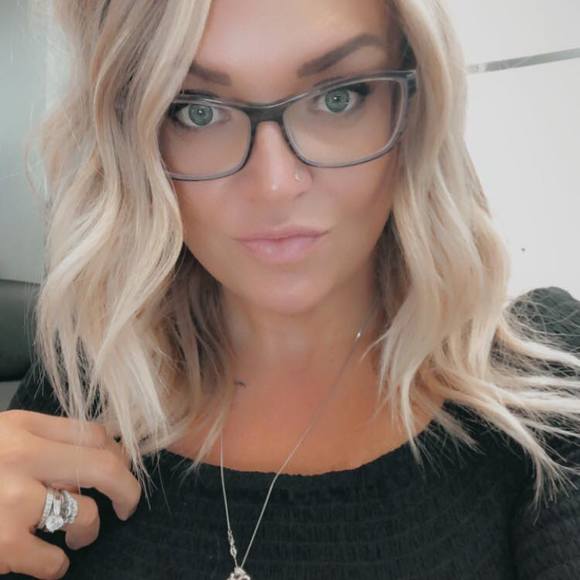 nicoledow04